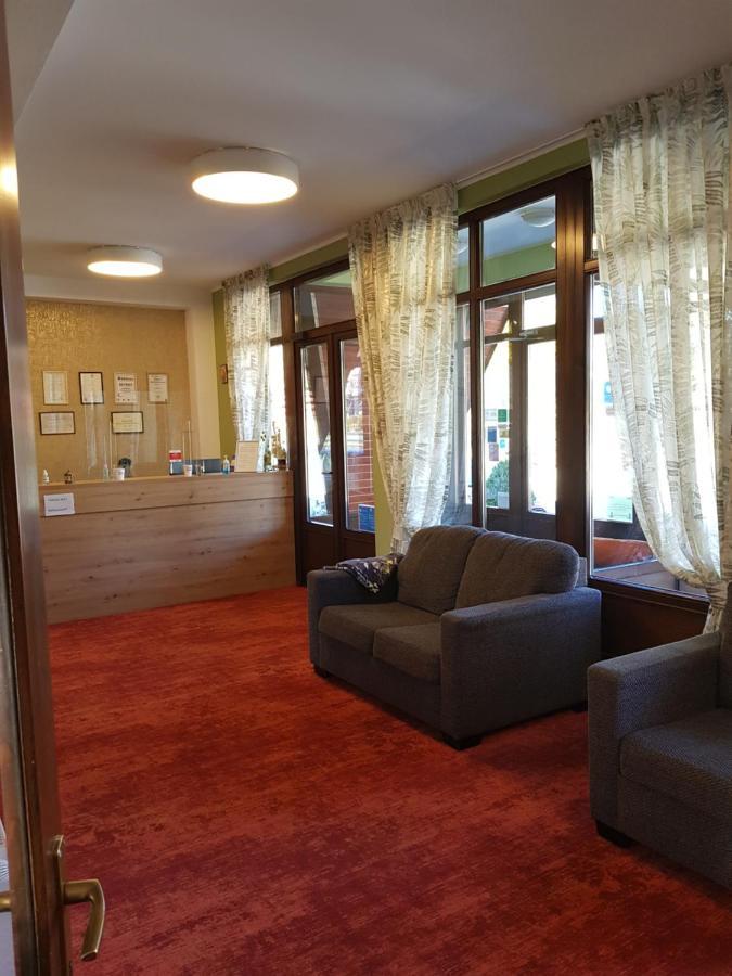 Pensiunea La Bella Vista Poiana Negrii Buitenkant foto