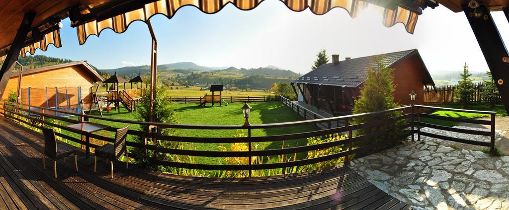 Pensiunea La Bella Vista Poiana Negrii Buitenkant foto